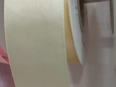Cinta Satin Generica 4.00cm Color Beige X Metro — MKS Mercería