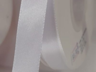 Cinta Satin Generica 1.5cm Color Blanco X Metro — MKS Mercería