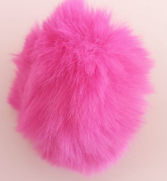 Pompon Peludo Fucsia 7cm — MKS Mercería