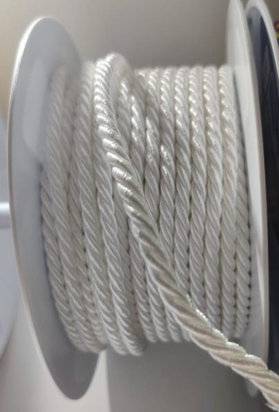 Cordon Trenzado Pasa Color  Blanco X Metro — MKS Mercería