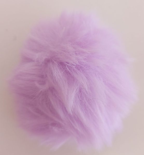 Pompon Peludo Lila 7cm — MKS Mercería