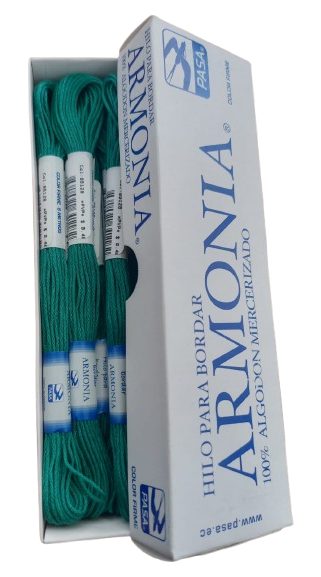 Hilo Pasa Para Bordar Madeja Color Turquesa Oscuro — MKS Mercería